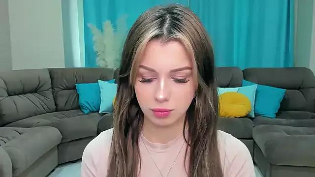 Unique__doll from StripChat is Freechat