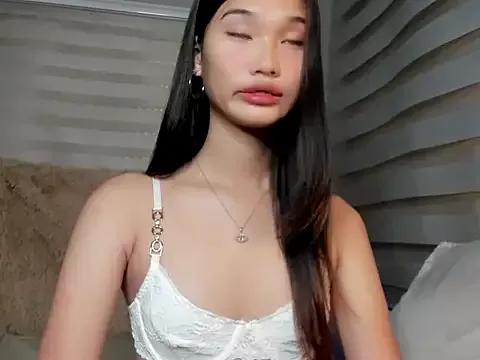 Universal_cutie webcams show profile image 