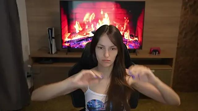 upssnowy from StripChat