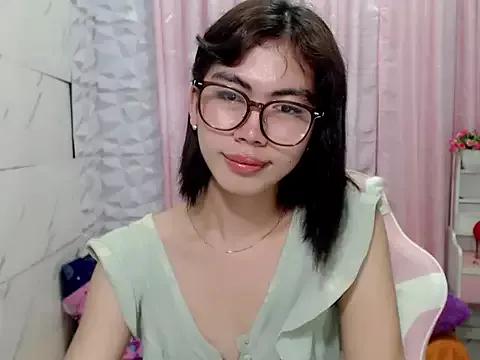 Ur_hottestdella from StripChat is Freechat