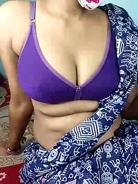 Ur_Lishaa webcams show profile image 