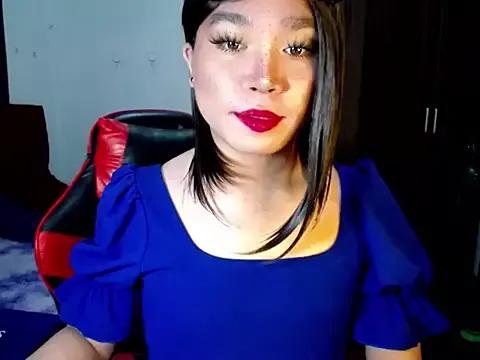 Urassiansweetcummer from StripChat is Freechat