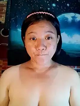 Urchanel from StripChat is Freechat