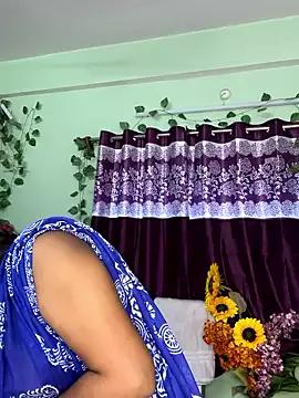 Photos of V-Hot-Sweti from StripChat is Freechat
