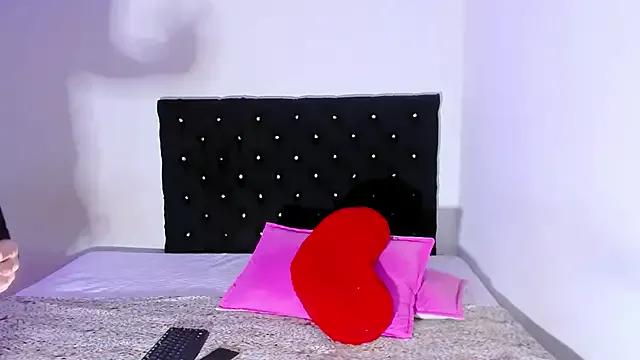 valen_colombian69 from StripChat is Freechat