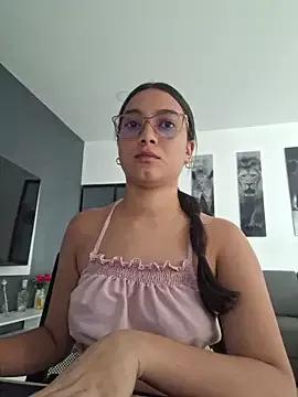 Valen_Rosse webcams show profile image 