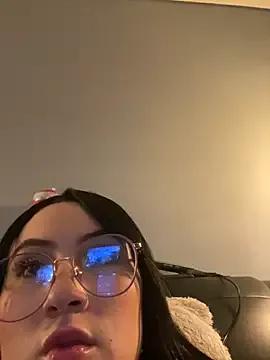 VALENORTIZ7 from StripChat is Freechat