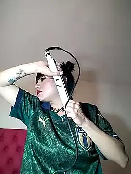 Valentina_Squirt- from StripChat is Freechat