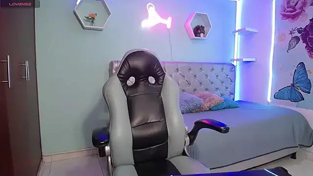 valeria_martinez19 from StripChat is Freechat