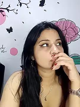 ValerieLove_ from StripChat is Freechat