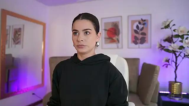 valerieMattson from StripChat is Freechat