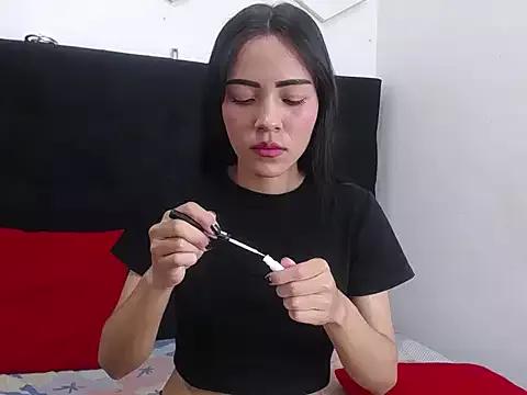 valerythompsonper from StripChat is Freechat