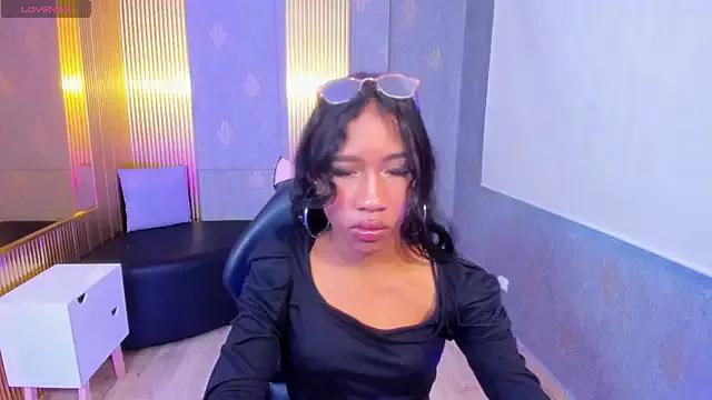 Vanessa_tay1 from StripChat is Freechat