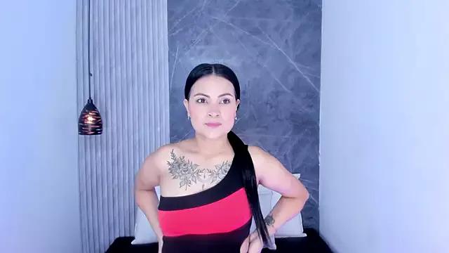 VanessaMirren from StripChat is Freechat