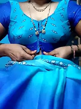 Photos of Vani19 from StripChat is Freechat