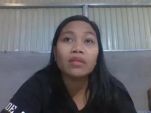 Veeluna16 from StripChat