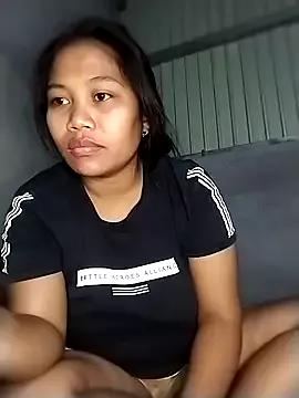 Veeluna16 from StripChat