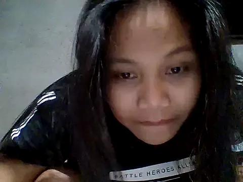 Veeluna16 from StripChat