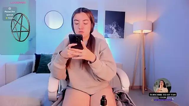 Vela_jade from StripChat is Freechat