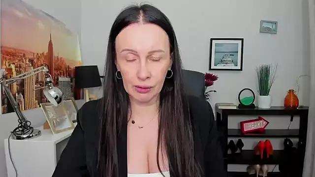 Velvet_Jasmine from StripChat