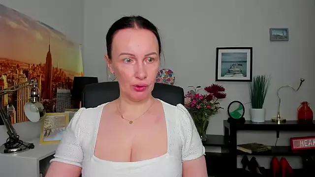 Velvet_Jasmine from StripChat is Freechat