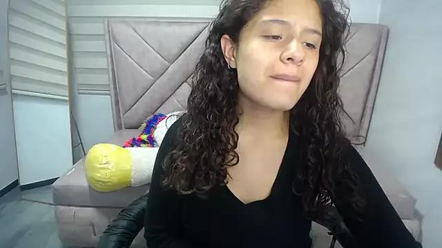 Velvet_Moon_V from StripChat is Freechat