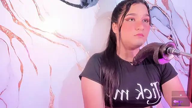 velvet_rosee_ from StripChat