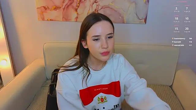 VelvetMore from StripChat