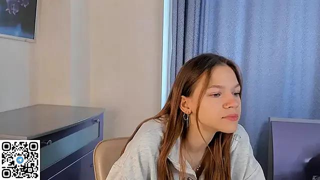 VelvetRisque from StripChat