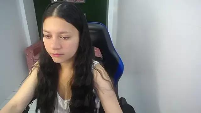 velvetvixen_t from StripChat is Freechat