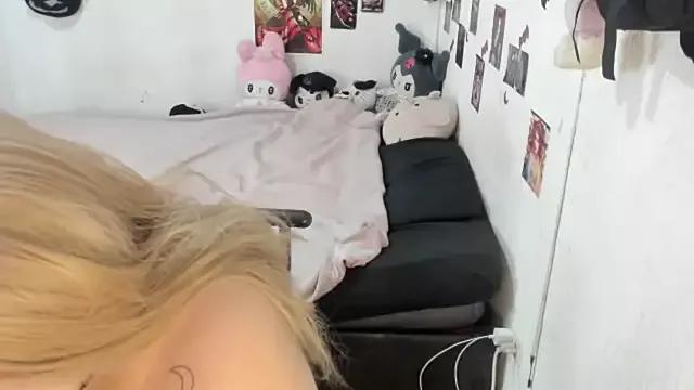 Venussz_gothicc from StripChat is Freechat