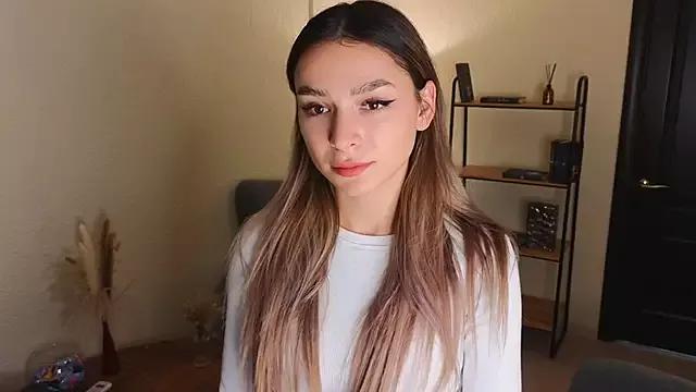 Vera_Thompson from StripChat is Freechat