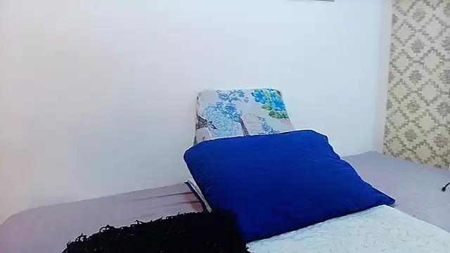 Vero_Temptation from StripChat is Freechat
