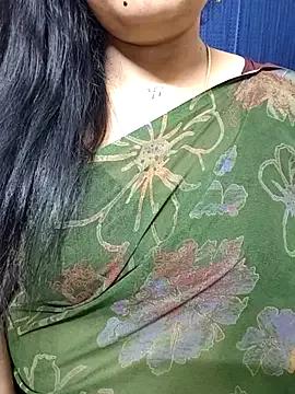 Veronica_cutie from StripChat is Freechat
