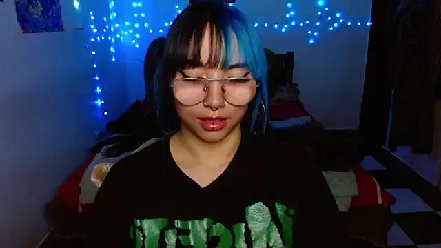 Veronica_Goddes from StripChat is Freechat