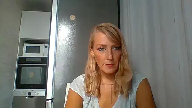 Vexxaa from StripChat