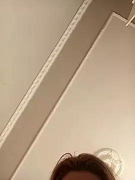 Vezettii from StripChat