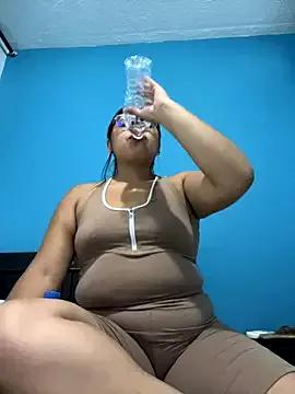 viccky_vick from StripChat