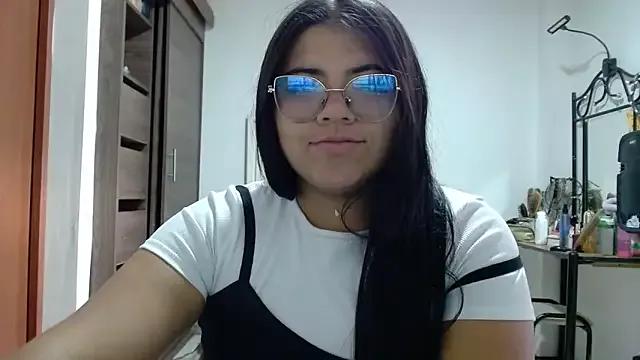 viccky_vick from StripChat
