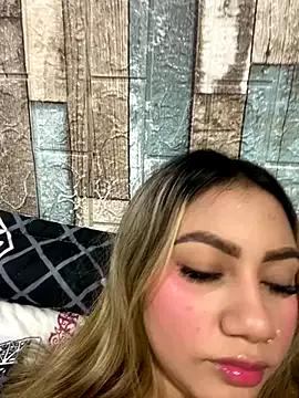 Vicky-Nova from StripChat is Freechat