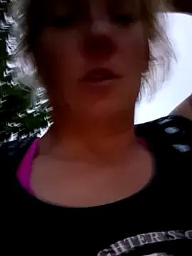 vickybaby from StripChat is Freechat