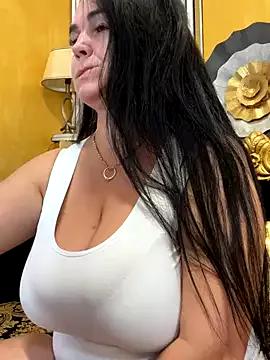 VickyDivinee from StripChat is Freechat