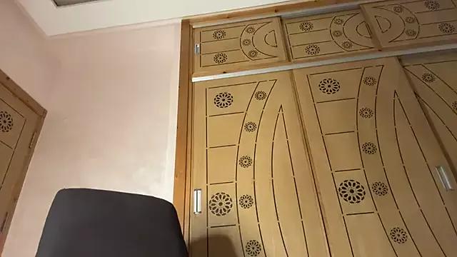 Photos of VICTORIA89 from StripChat is Freechat