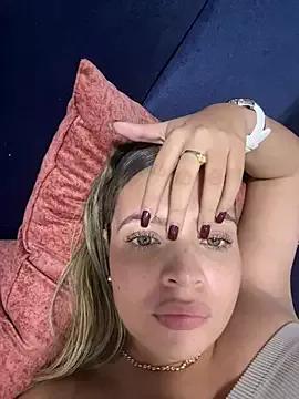 Victoria__Diamonds webcams show profile image 