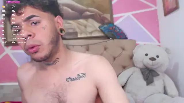 Victoria_demian_dirty from StripChat is Freechat