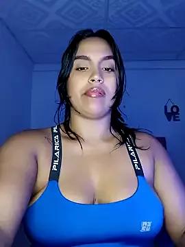 victoria_roussee from StripChat is Freechat