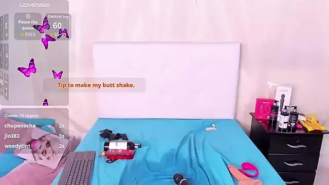 Victoriaa_Zans from StripChat is Freechat