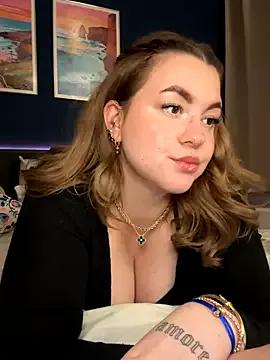 VictoriaLaFleur from StripChat is Freechat