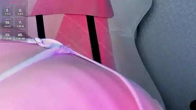 Viivi_Bloom from StripChat