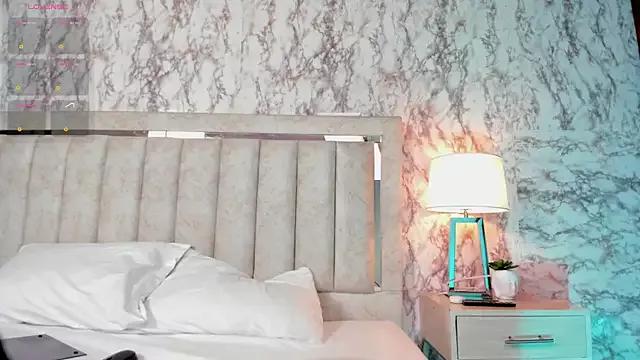 Viki_Cutee from StripChat is Freechat